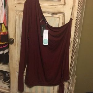 Lemon Tart Stitchfix maroon one shoulder top - L